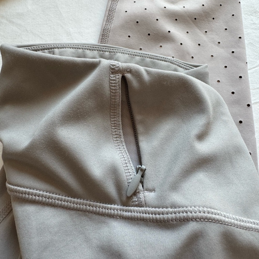 Athleta Laser Cut Mauve Ombré Leggings - Picture 12 of 17